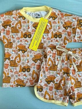 Cozy Critters Bamboo Beach Construction Short Sleeve Top & Shorts